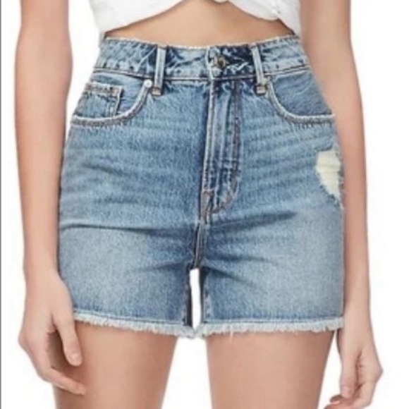Good American Pants - GOOD AMERICAN High Waisted Cutoff Denim Shorts Light Medium Wash 00/24